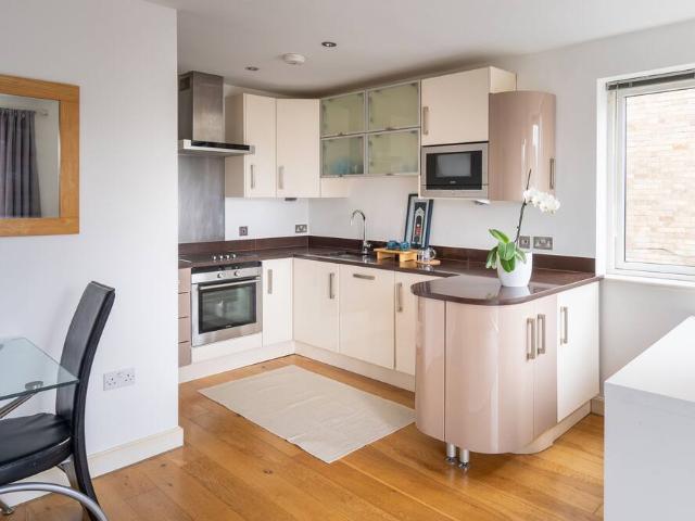 London, SW15 5QW, United Kingdom | 2 bed apartment for rent #97021374 | Rentberry