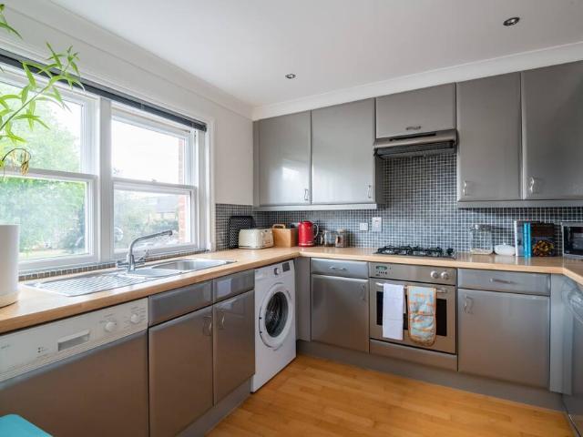 London, SW15 2QZ, United Kingdom | 1 bed apartment for rent #96769341 | Rentberry
