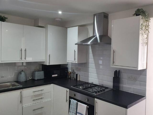 London, SW16 6DR, United Kingdom | 3 bed townhouse for rent #104741552 | Rentberry