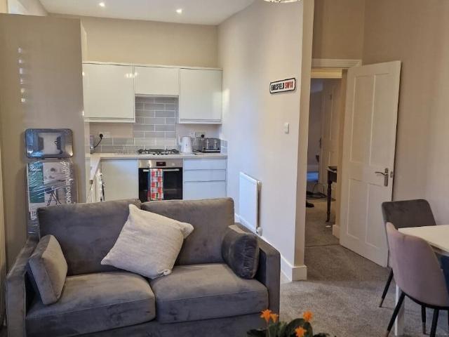 London, SW18 4HN, United Kingdom | 2 bed apartment for rent #147749780 | Rentberry