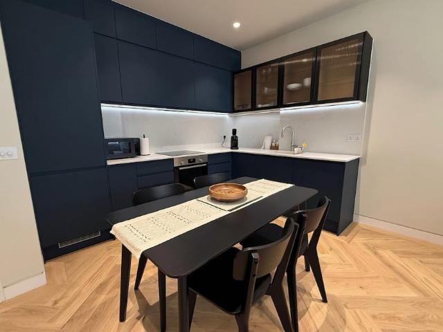 London, SW18 5PU, United Kingdom | 3 bed house for rent #176009981 | Rentberry