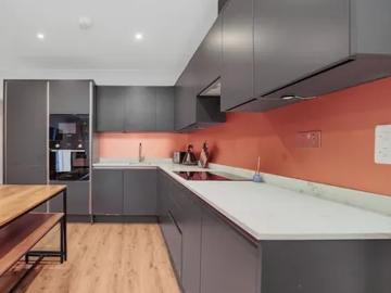 London, SW18 5RL, United Kingdom | 2 bed apartment for rent #168062022 | Rentberry