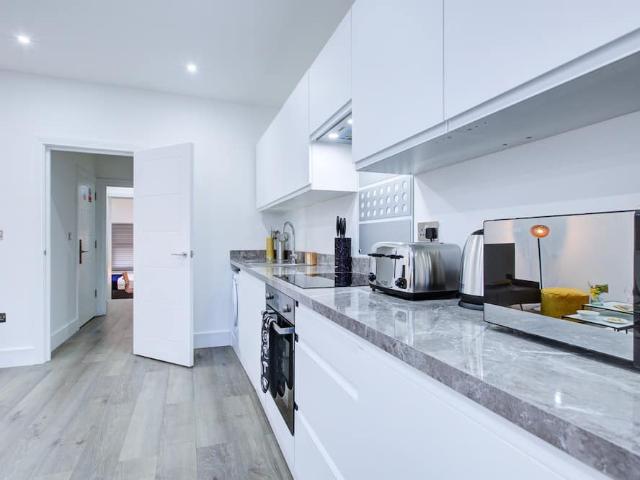 London, SW18 2BE, United Kingdom | 1 bed apartment for rent #170090674 | Rentberry