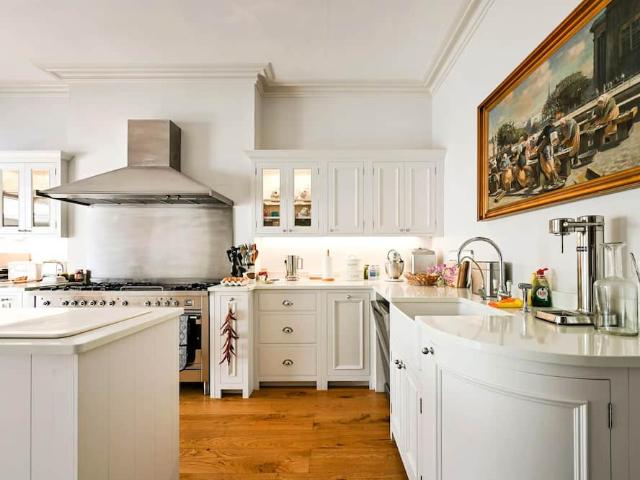 London, SW18 3SN, United Kingdom | 5 bed house for rent #170780800 | Rentberry