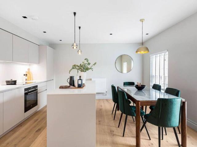 London, SW1W 8NE, United Kingdom | 2 bed apartment for rent #121528203 | Rentberry