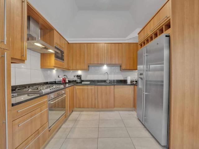 London, SW1W 0LP, United Kingdom | 3 bed condo for rent #98154795 | Rentberry
