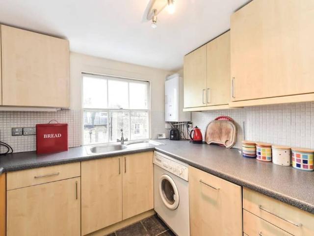 London, SW1V 4DF, United Kingdom | 2 bed apartment for rent #95810260 | Rentberry
