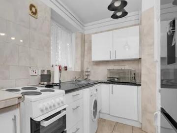London, SW2 3BZ, United Kingdom | 2 bed apartment for rent #160292906 | Rentberry