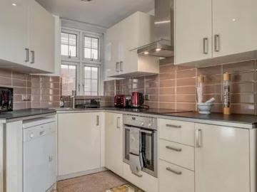 London, SW3 1ET, United Kingdom | 2 bed apartment for rent #165081958 | Rentberry
