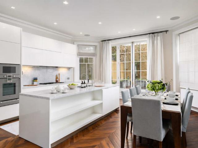 London, SW3 1RL, United Kingdom | 4 bed townhouse for rent #172277541 | Rentberry