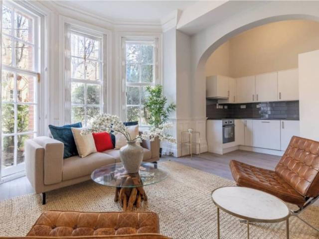 London, SW3 2EF, United Kingdom | 3 bed apartment for rent #128736522 | Rentberry