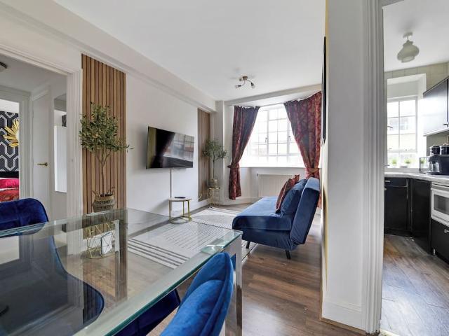 London, SW3 3EJ, United Kingdom | 2 bed apartment for rent #126314830 | Rentberry