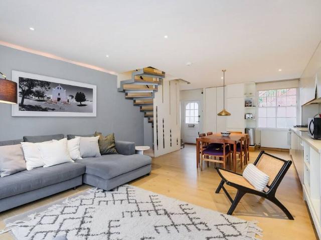 London, SW3 5UW, United Kingdom | 2 bed house for rent #147328714 | Rentberry