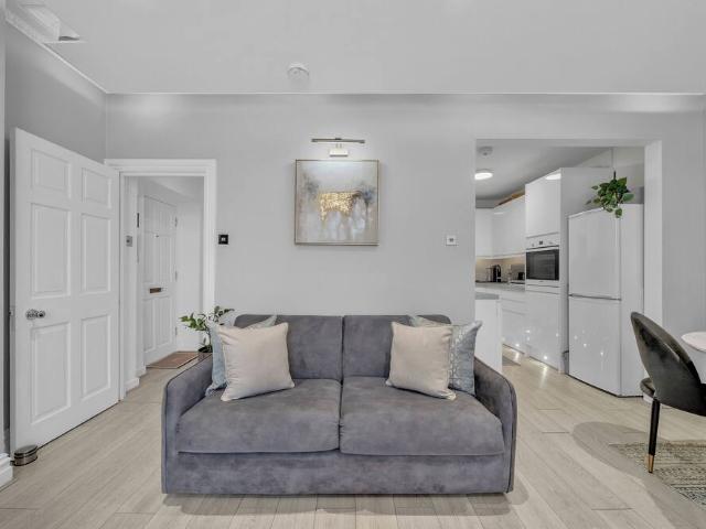 London, SW3 5EP, United Kingdom | 2 bed townhouse for rent #148154266 | Rentberry