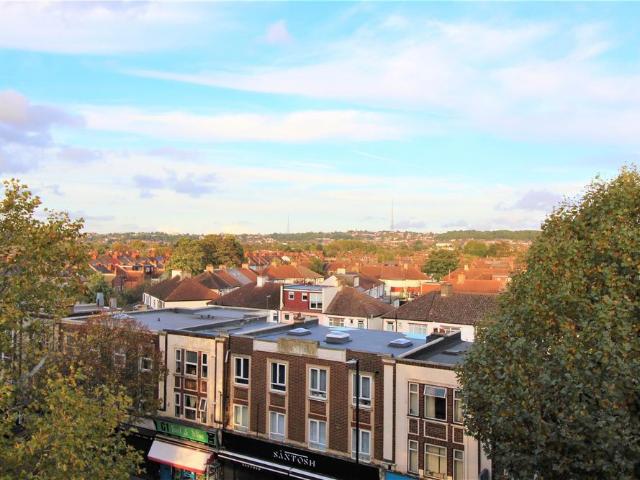 London Road, 793, Thornton Heath