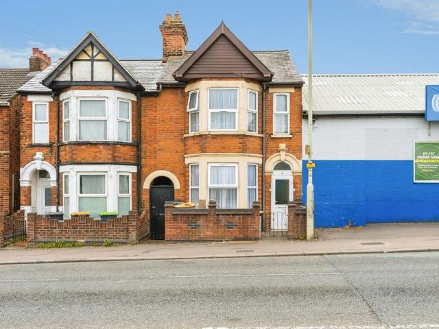 London Road, Bedford MK42, 3 bed terraced house to rent, £1,300 pcm | PrimeLocation