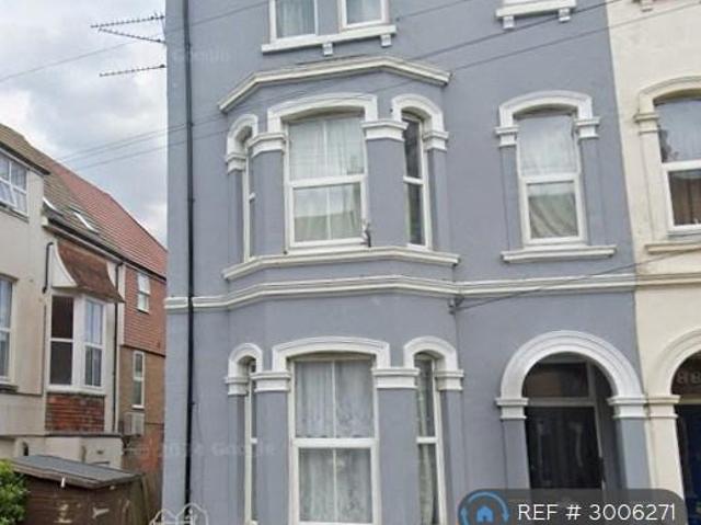 London Road, Bexhill On Sea, TN39 1 bed flat to rent £875 pcm £202 pw