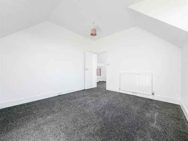London Road, Bexhill, TN39 3LB