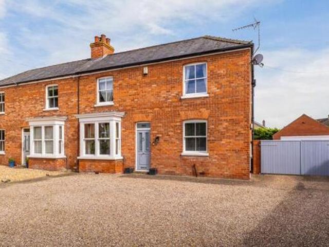 London Road, Boston, 3 Bedroom Semi detached