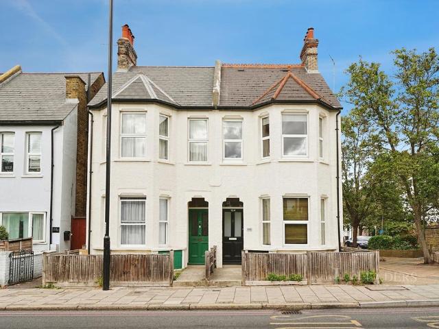 London Road, Bromley, BR1 2 bed house to rent £1,650 pcm £381 pw