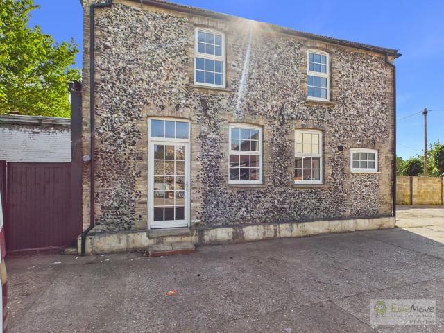 London Road, Brandon IP27, 2 bed detached house to rent, £1,350 pcm | PrimeLocation
