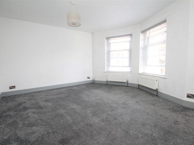 London Road, Brighton BN1, 3 bed maisonette to rent, £2,500 pcm | PrimeLocation
