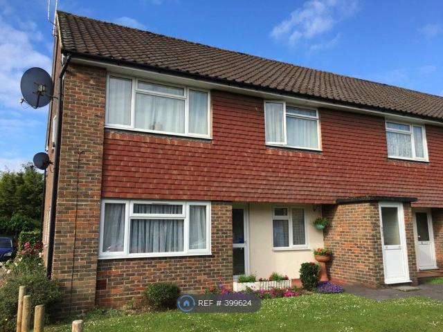 London Road, Crawley RH10, 2 bed flat to rent, £1,500 pcm | PrimeLocation