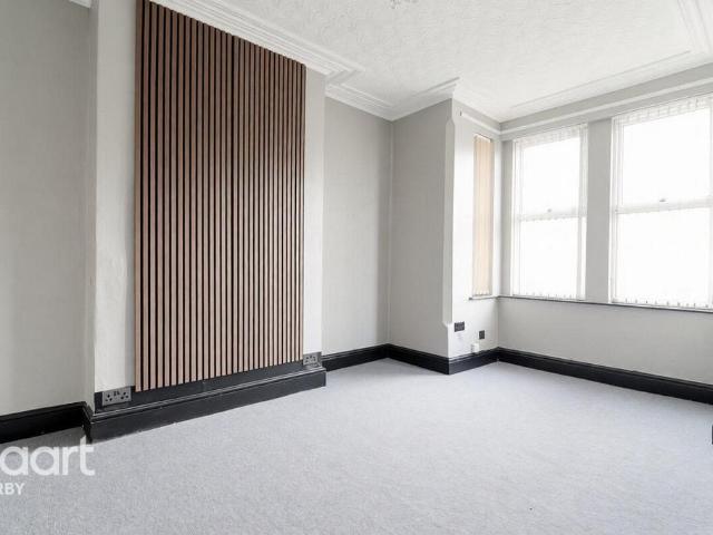 London Road, DERBY 3 bed terraced house to rent £1,100 pcm £254 pw