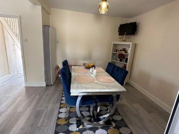 London Road, Grays RM17, 3 bed end terrace house to rent, £2,200 pcm | PrimeLocation