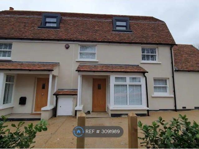 London Road, Hildenborough TN11, 3 bed end terrace house to rent, £2,750 pcm | PrimeLocation