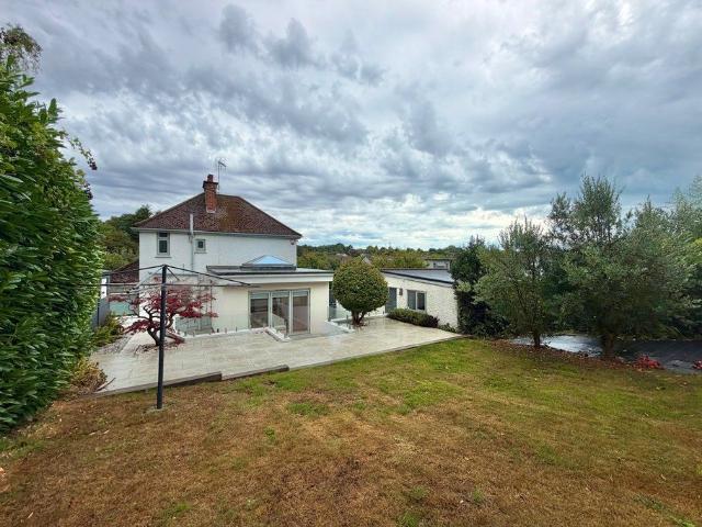 London Road, Hythe CT21, 3 bed detached house to rent, £1,750 pcm | PrimeLocation