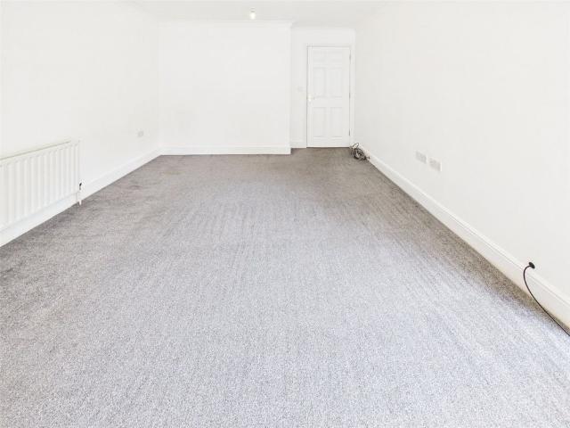London Road, Isleworth, Middlesex, TW7