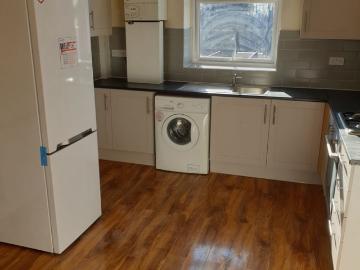 London Road, Isleworth TW7, 1 bed flat to rent, £1,500 pcm | PrimeLocation