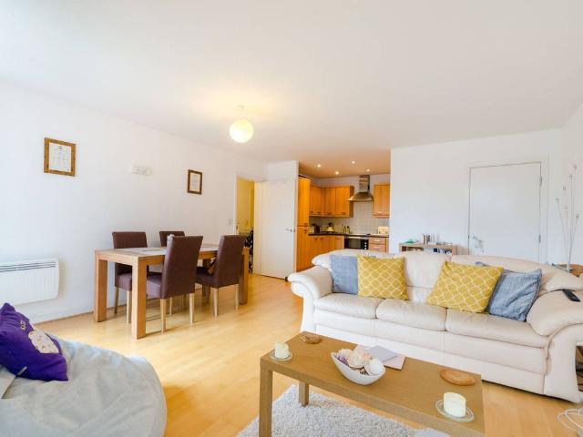 London Road, Kingston, Kingston Upon Thames KT2, 2 bed flat to rent, £1,850 pcm | PrimeLocation