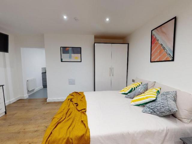 London Road, Leicester LE2 Studio to rent £815 pcm £188 pw