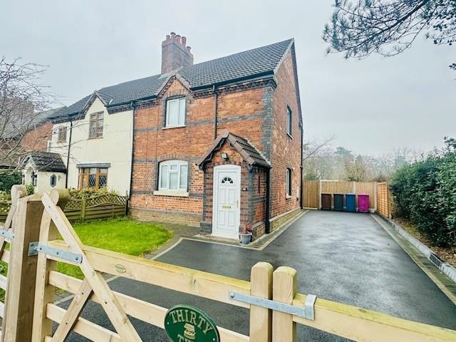 London Road, Lichfield, B75 5SD, United Kingdom | 3 bed duplex for rent #139266464 | Rentberry