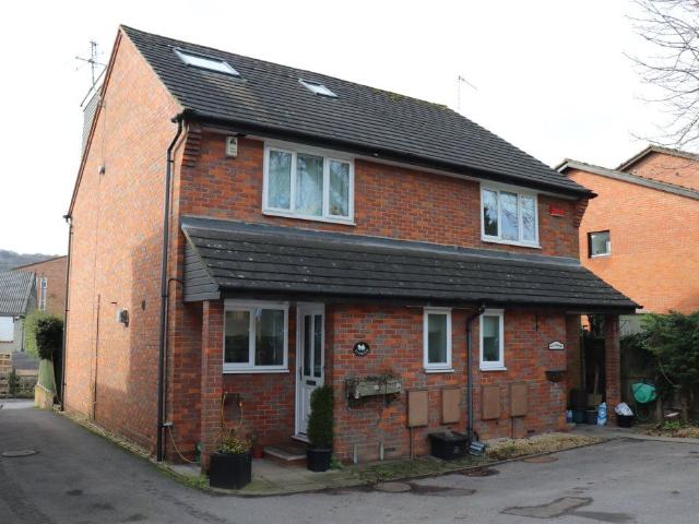 London Road, Loudwater HP10, 3 bed semi detached house to rent, £1,850 pcm | PrimeLocation