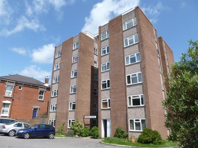 London Road, Maidstone ME16, 1 bed flat to rent, £850 pcm | PrimeLocation