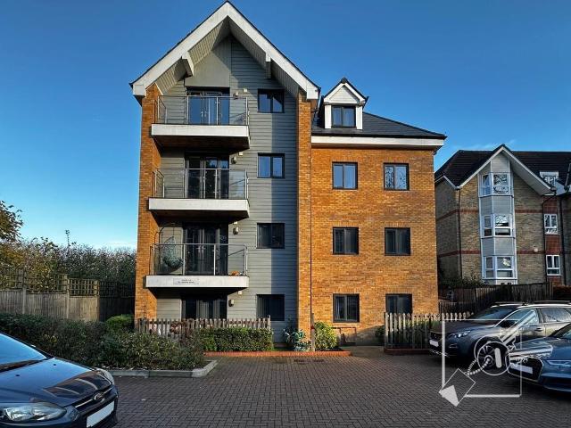 London Road, Maidstone ME16, 2 bed flat to rent, £1,203 pcm | PrimeLocation