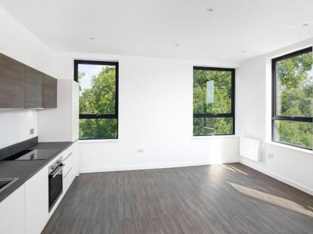 London Road, Oxford OX3, 2 bed flat to rent, £1,875 pcm | PrimeLocation