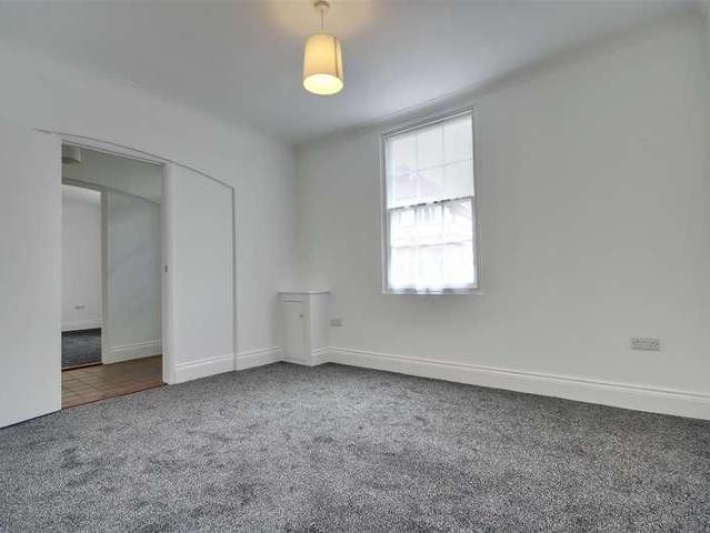 London Road, Purbrook,hampshire, PO7