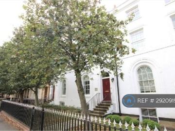 London Road, Reading, RG1 2 bed flat to rent £1,700 pcm £392 pw