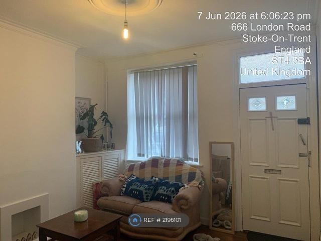 London Road ST4, 2 bed terraced house to rent, £868 pcm | PrimeLocation