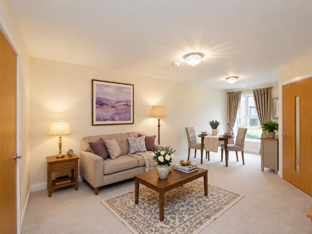 London Road, St Albans AL1 2 bed retirement property to rent £5,300 pcm £1,223 pw