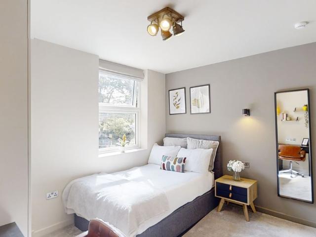 23, London Road, Strood, Kent ME2, 10 bed shared accommodation to rent, £725 pcm | PrimeLocation