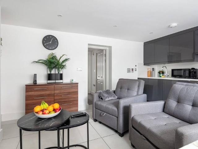 London, WC1H 8EG, United Kingdom | 1 bed apartment for rent #149453607 | Rentberry