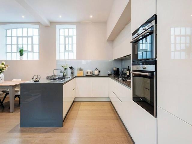 London, WC1N 1JA, United Kingdom | 3 bed house for rent #152269198 | Rentberry