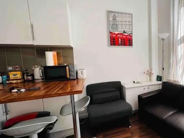 London, WC1X 8DX, United Kingdom | 3 bed apartment for rent #160233491 | Rentberry