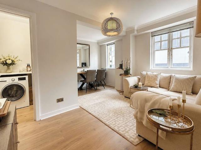London, WC2B 5PH, United Kingdom | 3 bed apartment for rent #169818579 | Rentberry