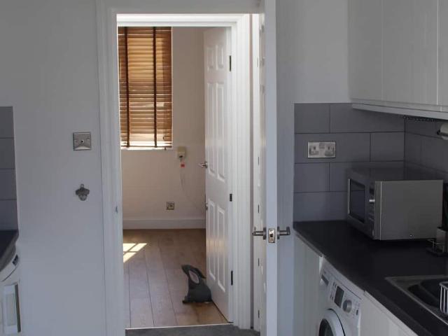 London, WC2B 5QG, United Kingdom | 3 bed duplex for rent #96201769 | Rentberry